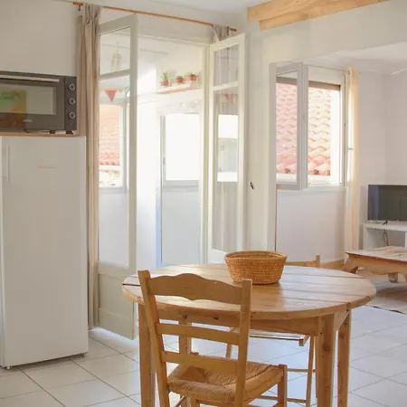 3 Pièces - 65 M2 - 15mn à Pied Des Criques * Port Vendres