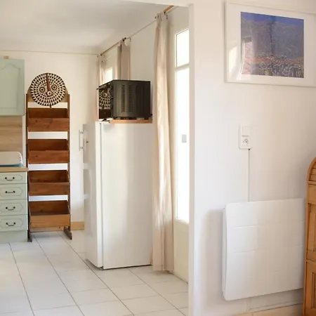 3 Pièces - 65 M2 - 15mn à Pied Des Criques Port Vendres